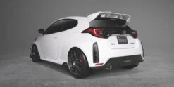 TOM'S Racing - Roof Wing Toyota GR Yaris -FlareCraft Store TOMS rr 64 studio 950px 57f80d28 052e 41c9 aed4 6089a8de9512