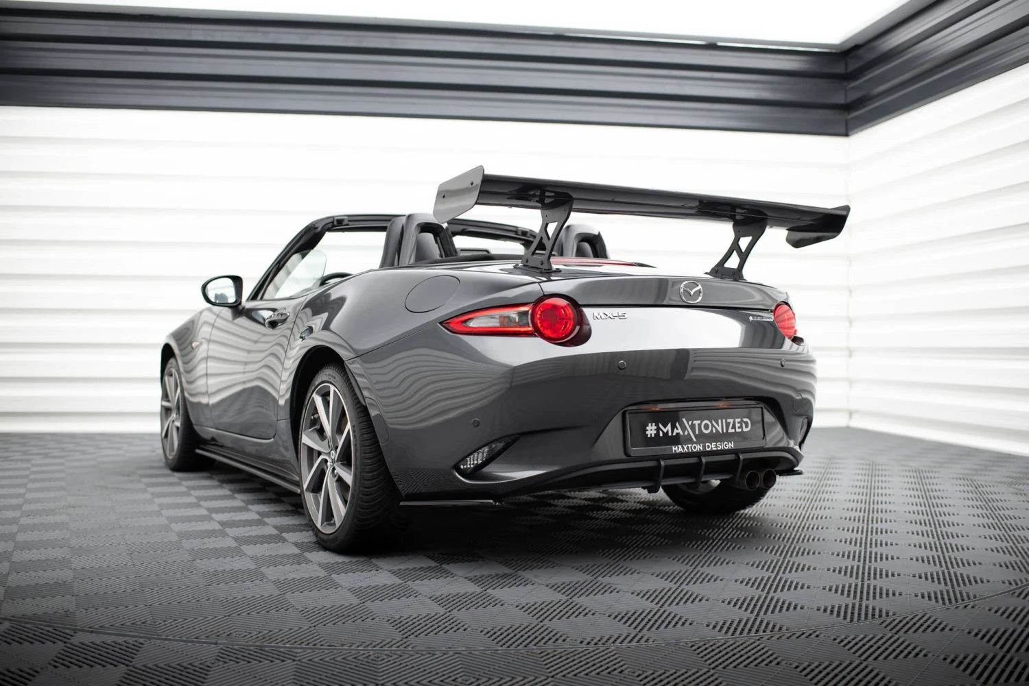Maxton Design - Carbon Fiber Rear Wing JDM Style Mazda MX-5 ND (MK4) 5 Maxton Design - Carbon Fiber Rear Wing JDM Style Mazda MX-5 ND (MK4) - Image 3