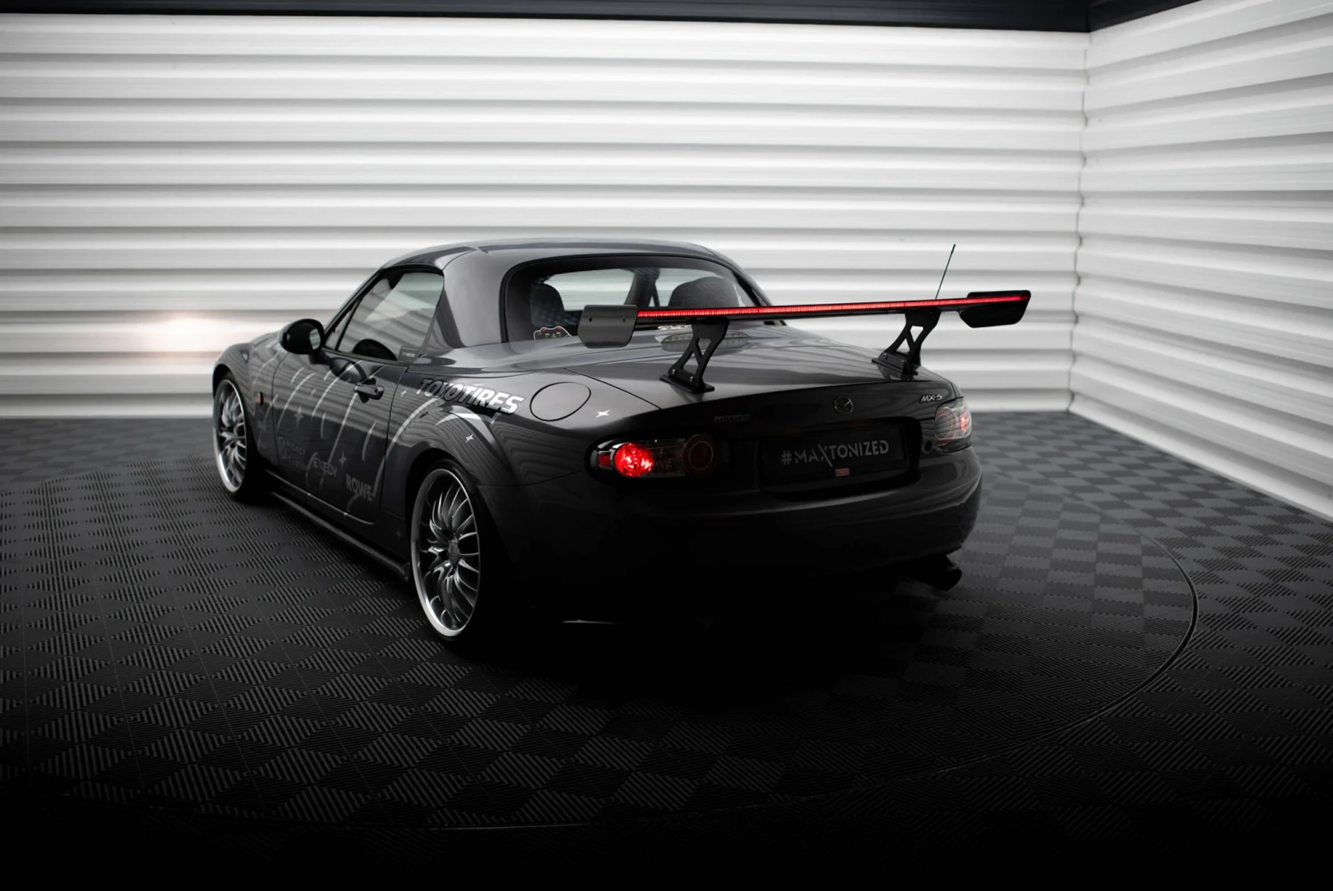 Maxton Design - Carbon Fiber Rear Wing + LED Light Mazda MX-5 Hardtop NC (MK3) 4 Maxton Design - Carbon Fiber Rear Wing + LED Light Mazda MX-5 Hardtop NC (MK3) - Image 2