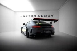 Maxton Design - Carbon Fiber Rear Wing + LED Mercedes Benz AMG GT/GTC/GTS/GTR C190 (Facelift) -FlareCraft Store eng pl Carbon Spoiler LED Mercedes AMG GTR C190 Facelift 22451 9
