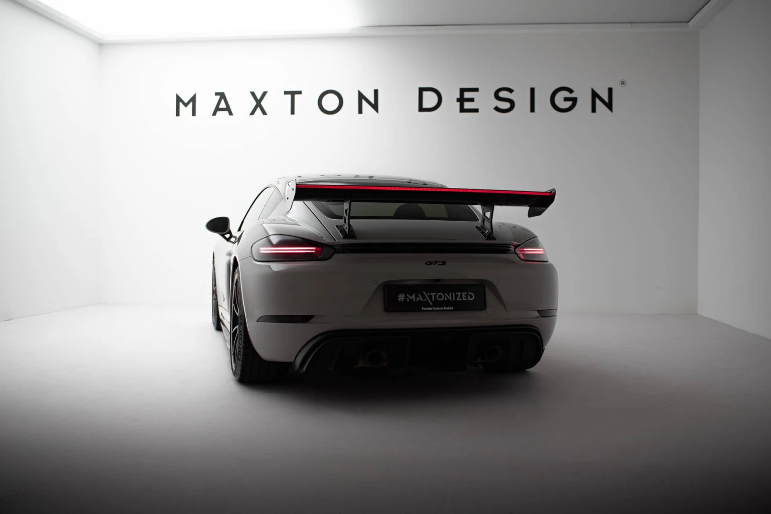 Maxton Design - Carbon Fiber Rear Wing With Internal Brackets Uprights V.1 + LED Porsche 718 Cayman 982C 5 Maxton Design - Carbon Fiber Rear Wing With Internal Brackets Uprights V.1 + LED Porsche 718 Cayman 982C - Image 3