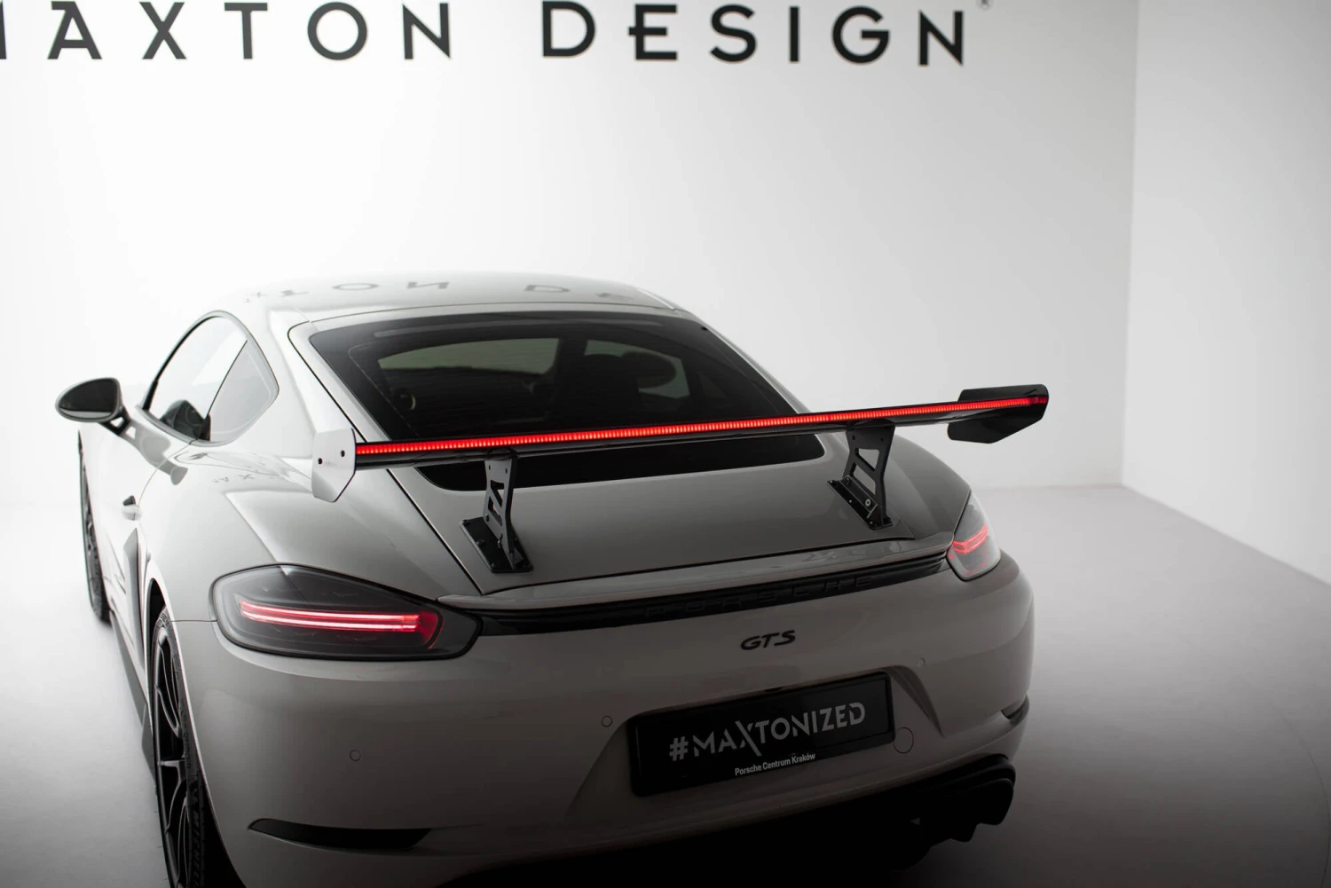 Maxton Design - Carbon Fiber Rear Wing With Internal Brackets Uprights V.1 + LED Porsche 718 Cayman 982C 7 Maxton Design - Carbon Fiber Rear Wing With Internal Brackets Uprights V.1 + LED Porsche 718 Cayman 982C - Image 5